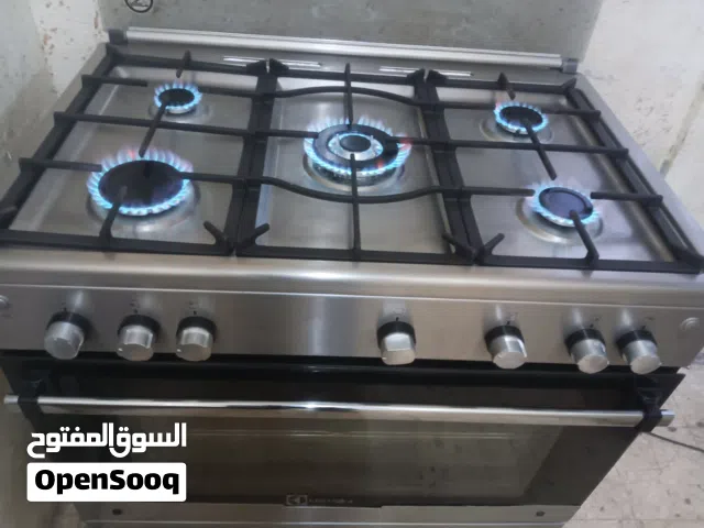 Electrolux   غازالايطالي