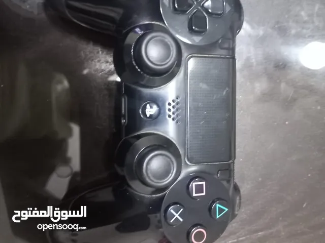 يدة بلاي ستاشن مستعملة بحالة الوكالة والسعر قابل للتفاوض