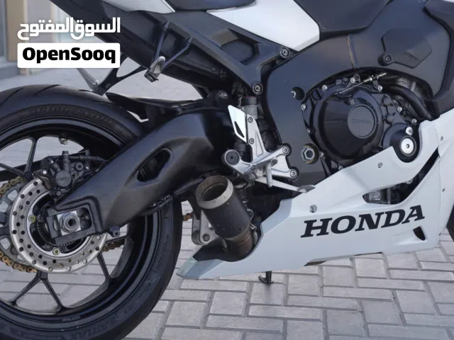 2025 Honda CBR