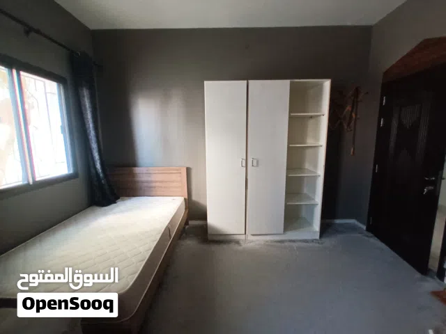 سرير مع فراش و كبت  bed with matress and closet