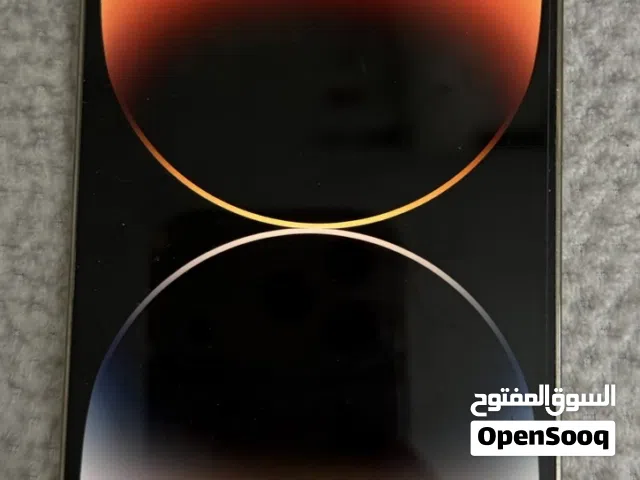 ايفون 14 برو أبيض 128 جيجابايت مستعمل بحالة ممتازة مع شاحن