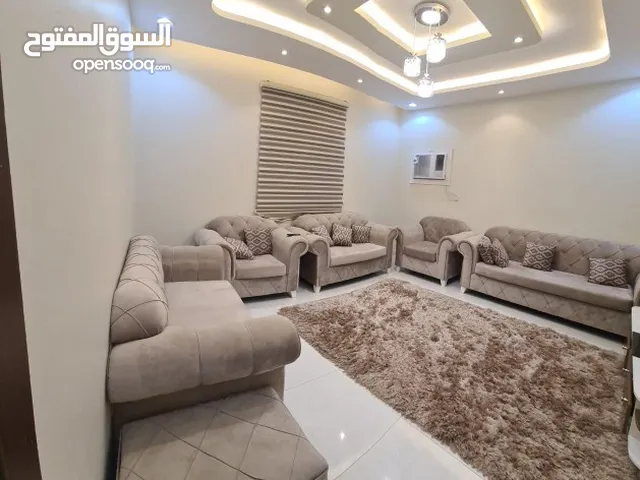 220 m2 5 Bedrooms Apartments for Rent in Jeddah Al Marikh