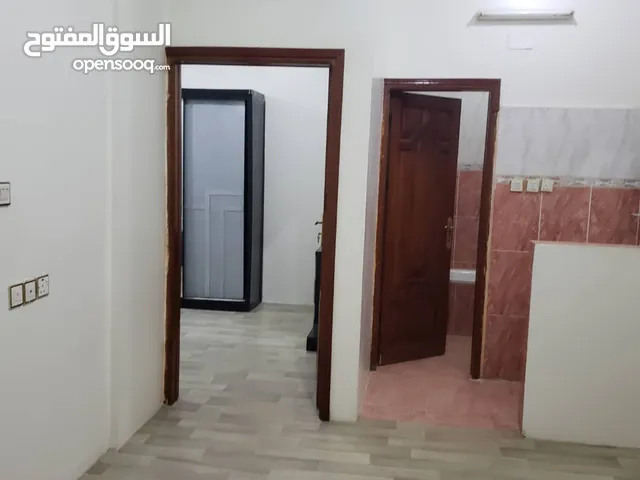 400 m2 2 Bedrooms Apartments for Rent in Sana'a Asbahi