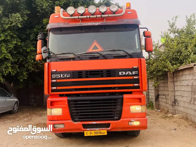 Tractor Unit Other 2001 in Tripoli
