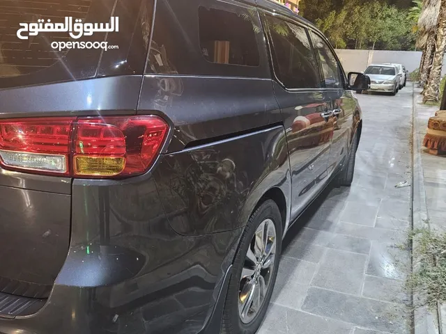 kia karnival 2017