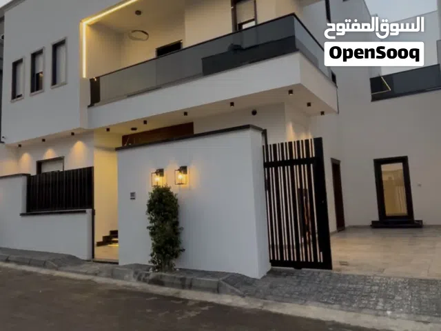 فيلا للإيجار دورين مفصولات وملحق تشطيب 2026 سعر لإيجار 6500