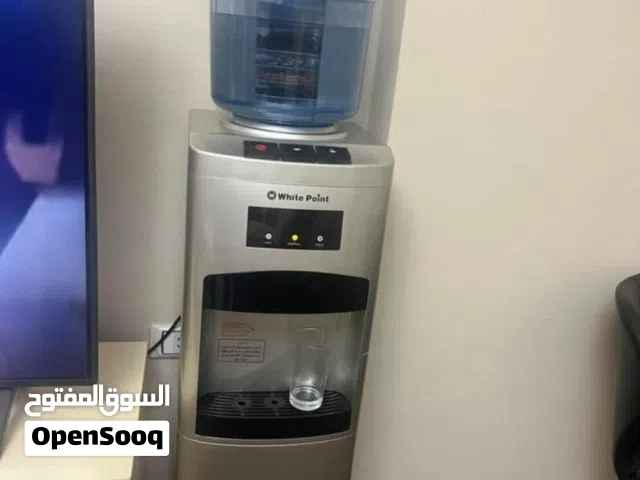 دسبينسر مياه وايت بوينت العبد استخدام 3 شهور فقط يعمل بحالة جيدة فيه تلاتة حنفية ساقع وسخن وفاتر وفي