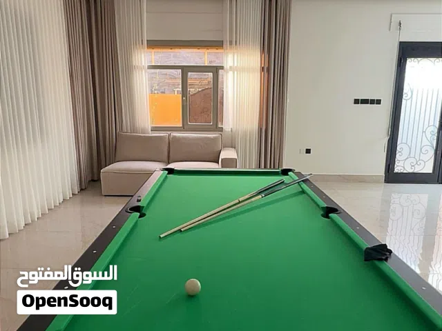 للبيع طاولة بلياردو
