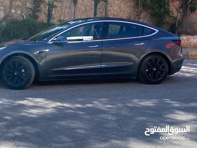 Used Tesla Model 3 in Zarqa