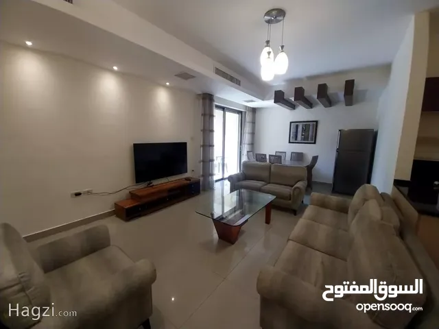 شقة مفروشة للإيجار 90م2 ( Property 18026 )