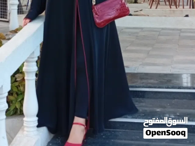 عباية فخمة للبيع