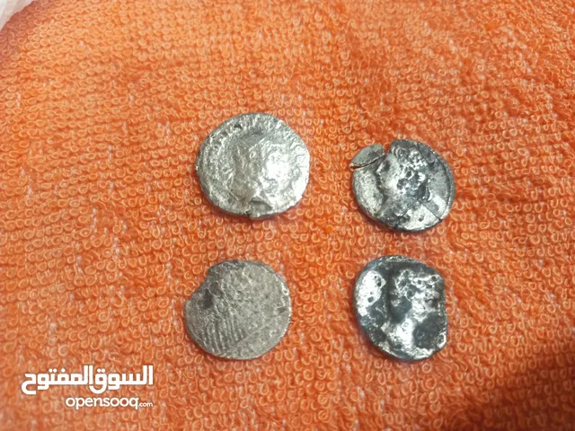 عملات فضية قديمة جدا من النوادر