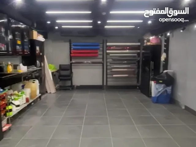 للبيع محل حماية في الري مجهز وجديد ايجاره