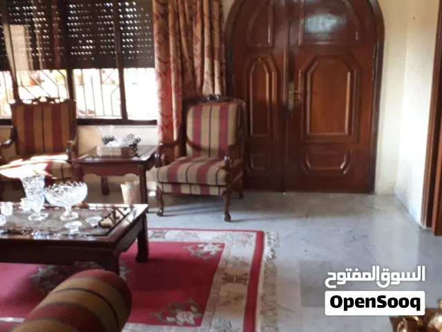 600 m2 5 Bedrooms Villa for Sale in Amman Um El Summaq