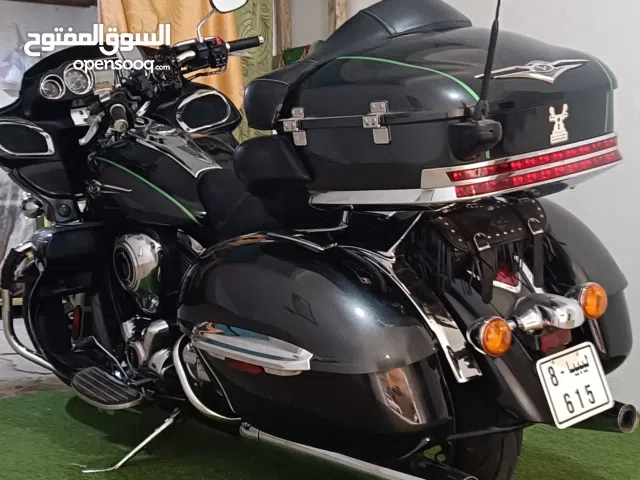 كاواساكي فالكون 2016 CC1700