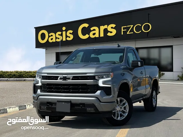 Chevrolet Silverado RST 2024 GCC 5.3L V8