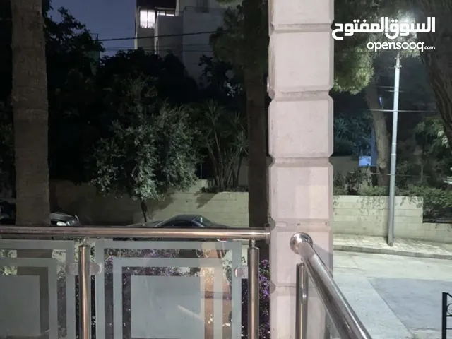 شقة طابق ارضي في عبدون الشمالي