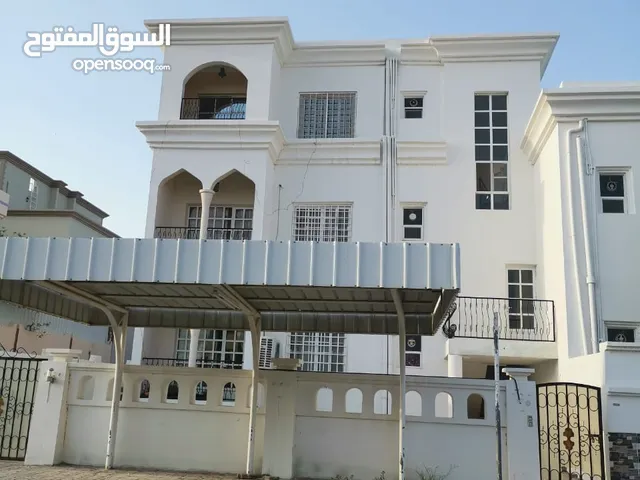 120 m2 3 Bedrooms Apartments for Rent in Al Dakhiliya Nizwa