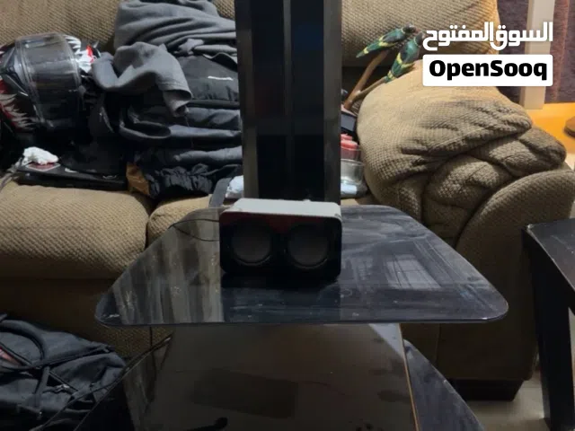 للبيع طاولة تلفزيون