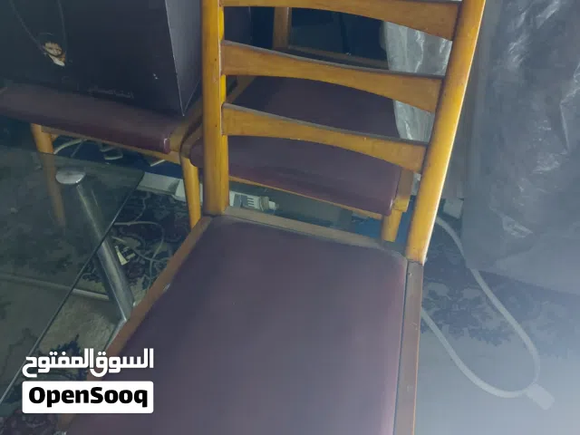 كرسي عدد4 قديم