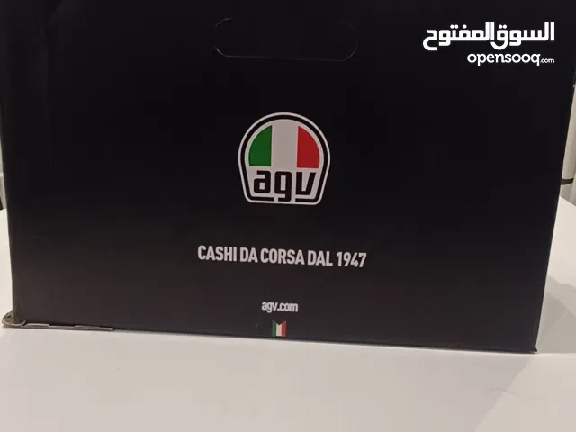 خوذة AGV أصلية مقاس L  كاربون فايبر اصلي  خودة Crown  كاربون فايبر مقاس L بوت مقاس 41