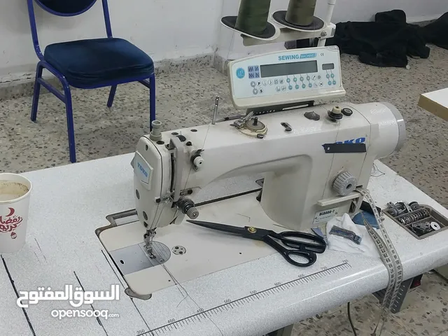 مخيطة للبيع