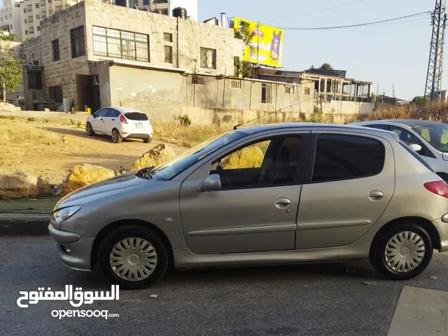 Used Peugeot 206 in Ramallah and Al-Bireh