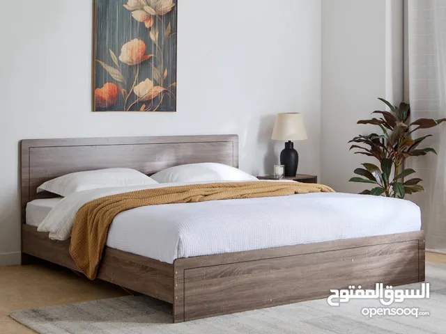 5 Piece king size bedroom without mattress غرفة نوم 5 قطع من دون فرشة