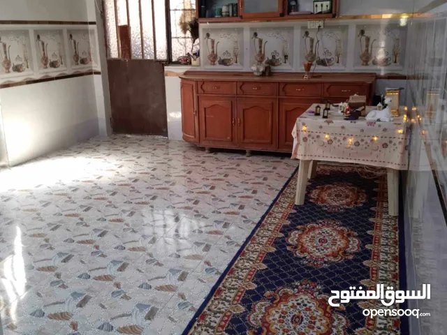 430m2 4 Bedrooms Townhouse for Sale in Baghdad Abu Ghraib