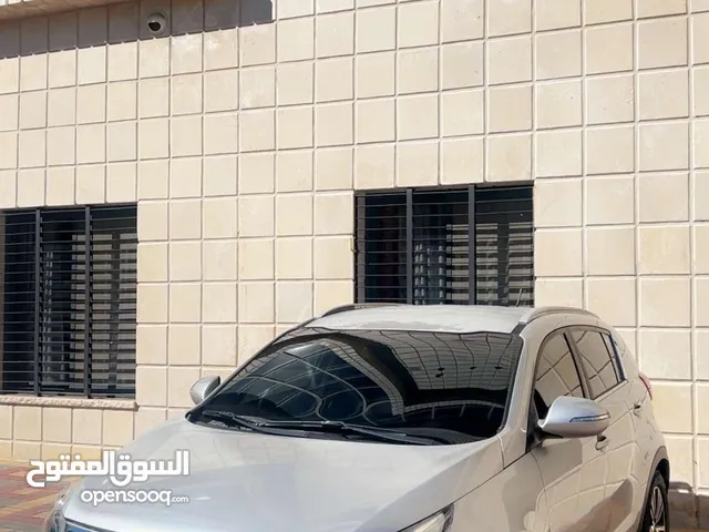 كيا سبورتاج فل الفل معدا فتحة