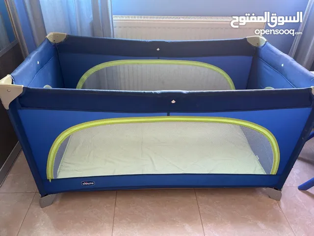 قفص اطفال للعب - Chicco playpen