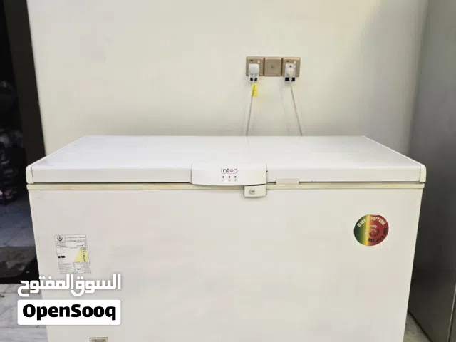 مجمده من شركه intoo للبيع