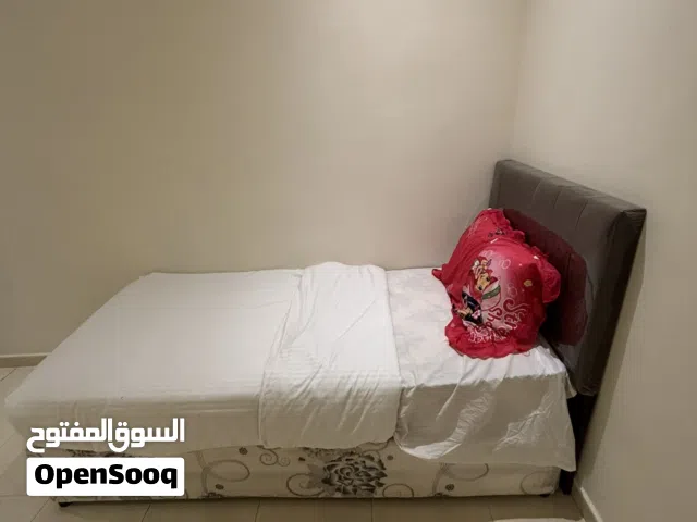 سرير جديد للبيع