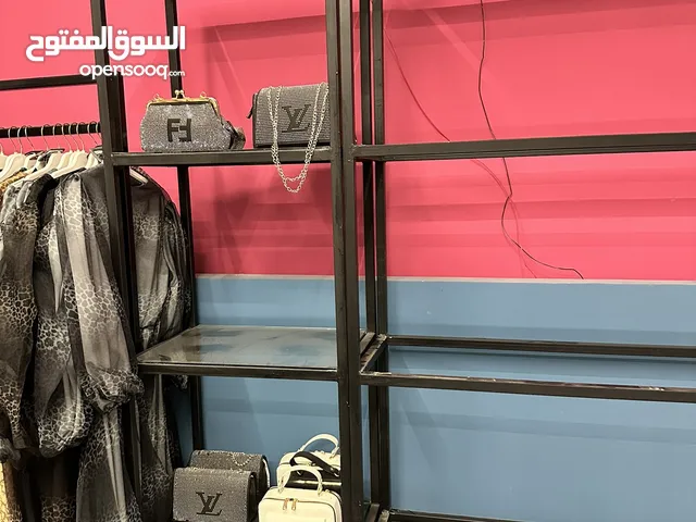 استاندات للبيع