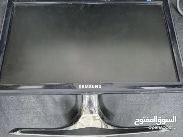 Computer monitors Helicopter and Keyboard