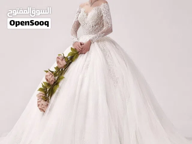 فستان زفاف للبيع (بيعة سريعة)