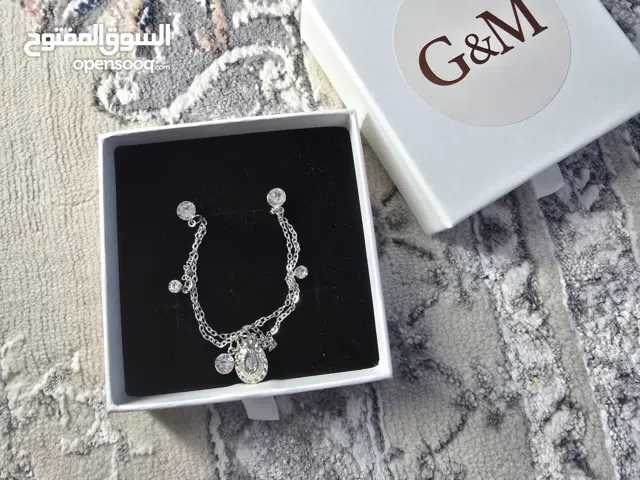 وصف اعلان في صور