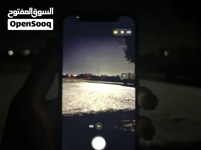 Apple iPhone 12 64 GB in Tripoli