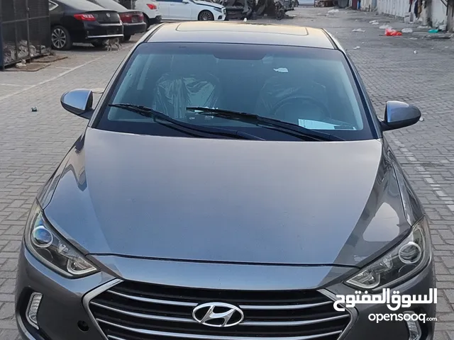 Hyundai Elantra SEL import American  model 2018 Clean title