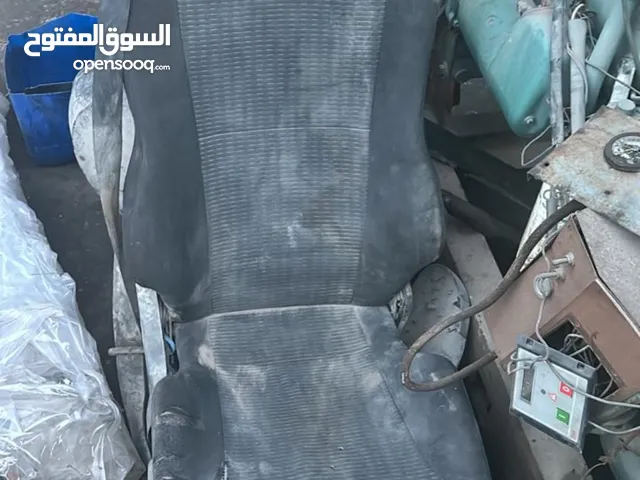 كراسي شاحنة مان تي جي اس 2012 دركسيون يمين