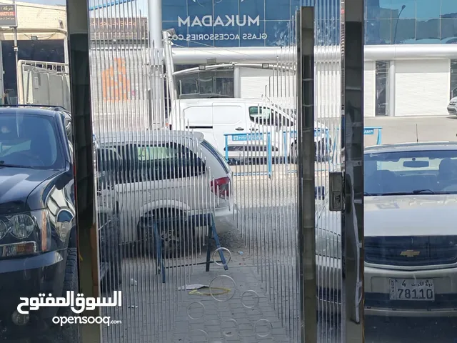 فني جام سكريت تركيب ابواب سكريت و مرايات و شاوربوكس و تبديل مكاين ايطالي و دفاش