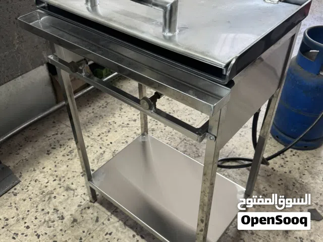 جريل ستانلس ستيل 40*60 بارتفاع 90 مع مكبس ستانلس