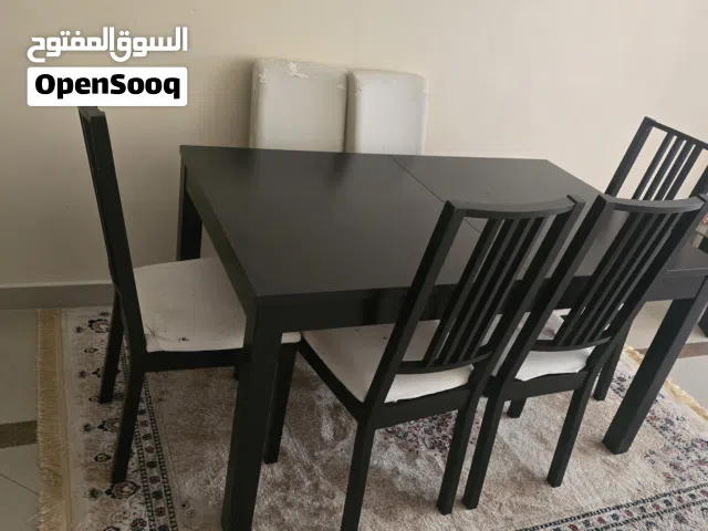 طاولة سفرة مع 6 كراسي