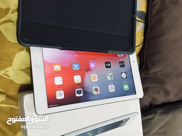 iPad Air with box and cover آيباد إير