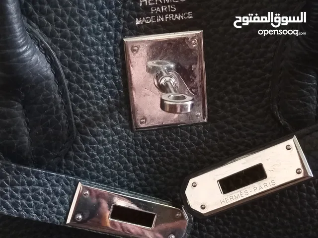 Black Herschel for sale in Tartous