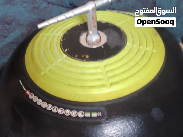 حقيبة الرفع الهجين Resqtec NT2 هي أداة رفع عالية الأداء بقدرة 26 طنًا وضغط تشغيل 12 بار،