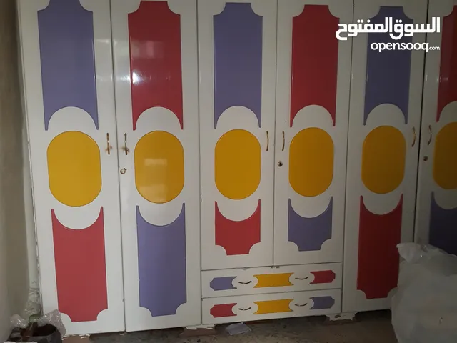 غرفة نوم مستعملة