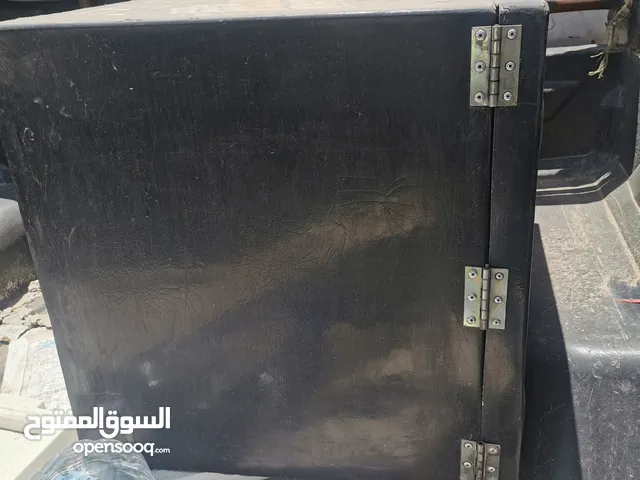 صندوق توصيل الطلبات لون اسود