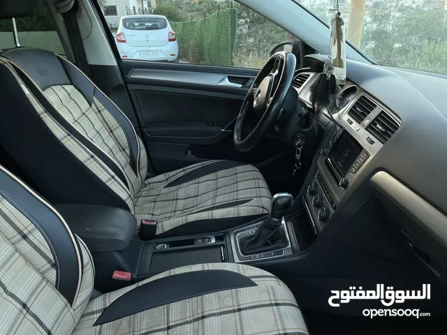 Used Volkswagen Golf in Nablus