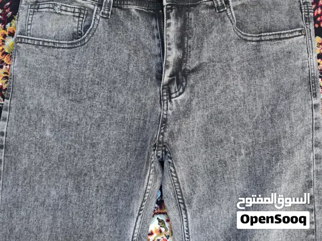 بنطرون جينز رصاصي
